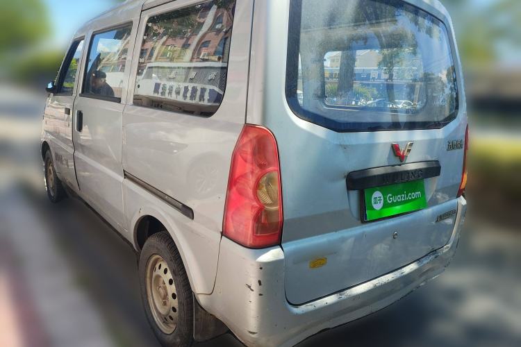 Used Wuling Rongguang 2011 1.2L Base Version
