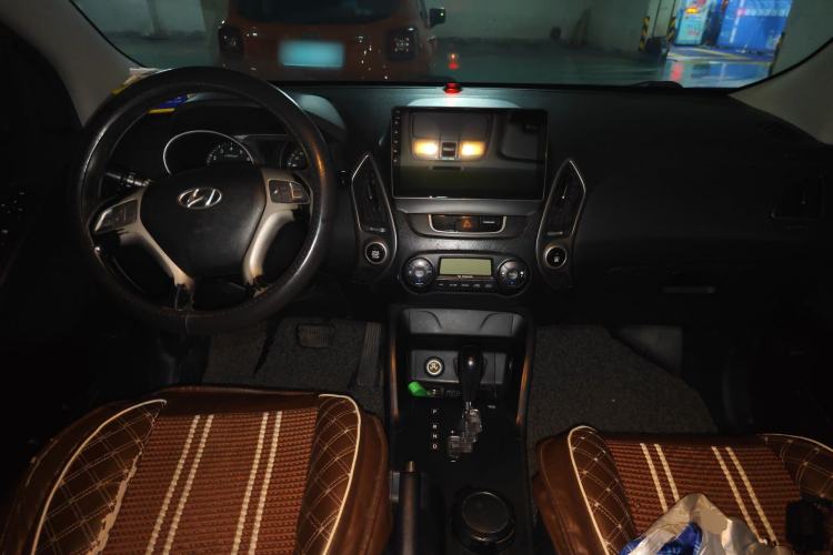 Used Hyundai ix35 2012 2.0L Automatic Two-Wheel Drive Elite Edition GLS
