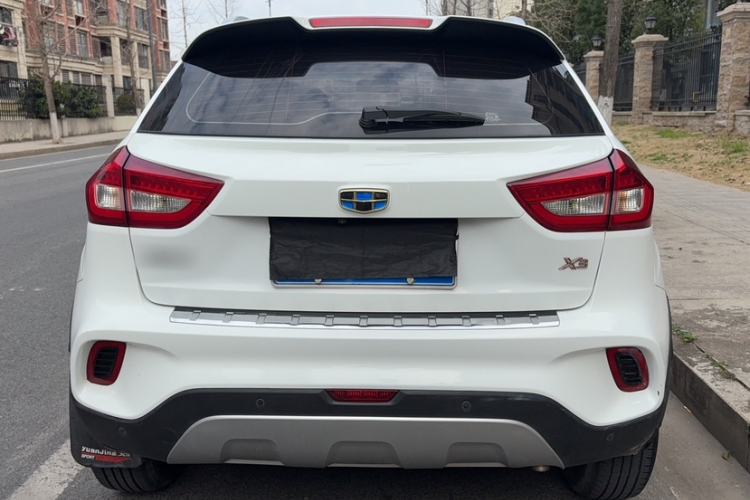 Used Geely Auto Vision X3 2017 1.5L Manual Luxury Model
