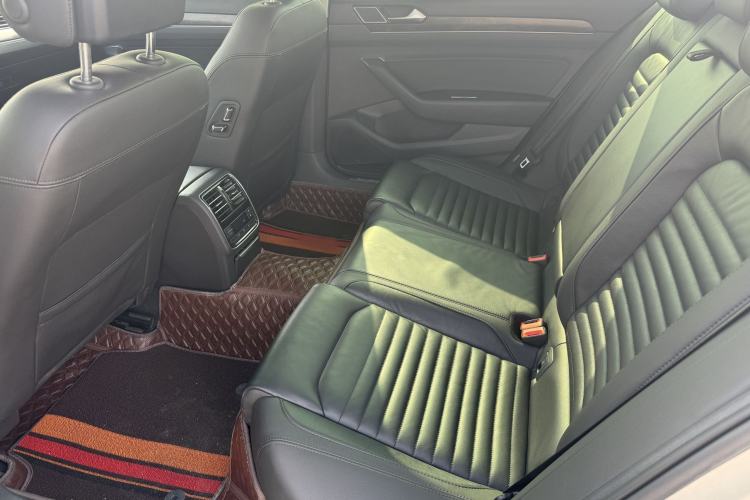 Used Volkswagen Magotan 2019 330TSI DSG Luxury Version China VI Standard
