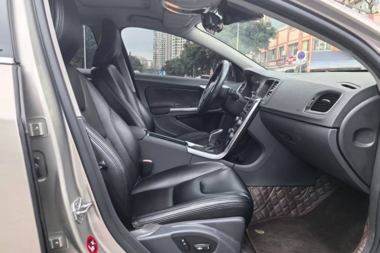 Used Volvo S60 2014 S60L 2.0T Intelligent Upgrade Edition