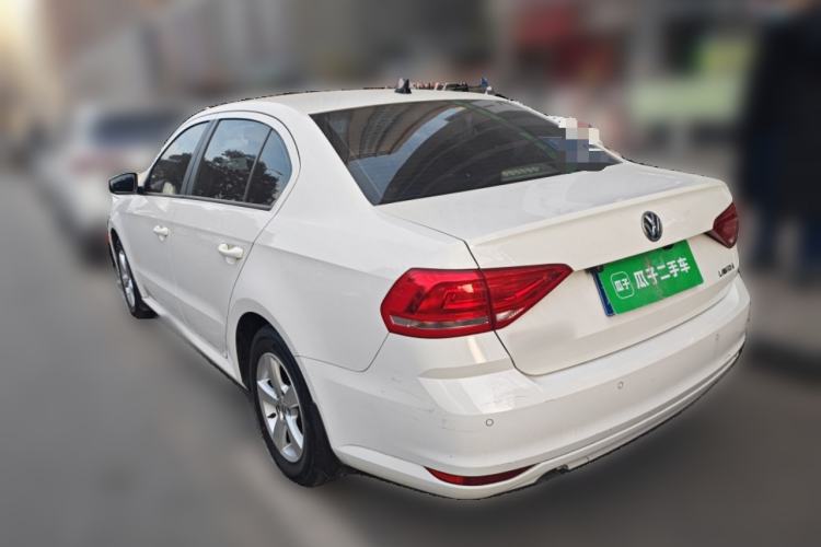 Used Volkswagen Lavida 2015 1.6L Automatic Fashion Edition