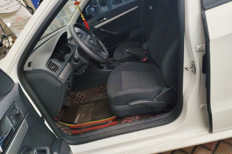 Used Volkswagen Lavida 2018 Classic 1.5L Automatic Fashion Edition China VI Standard
