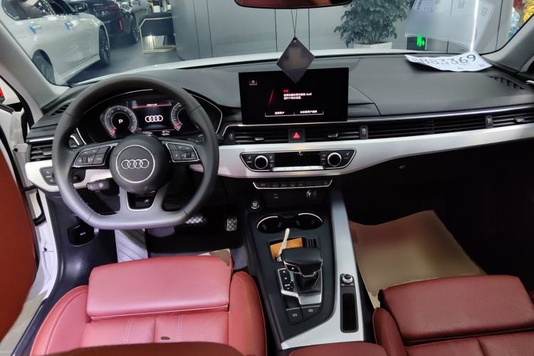 Used Audi A4L 2022 40 TFSI Luxury Dynamic Model