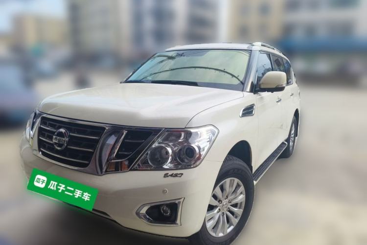 Used Nissan Patrol Nissan Patrol 4.0, seven-seater, parallel import