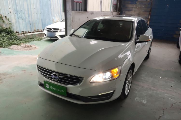 Used Volvo S60 2014 S60L 2.0T Zhiyuan Edition