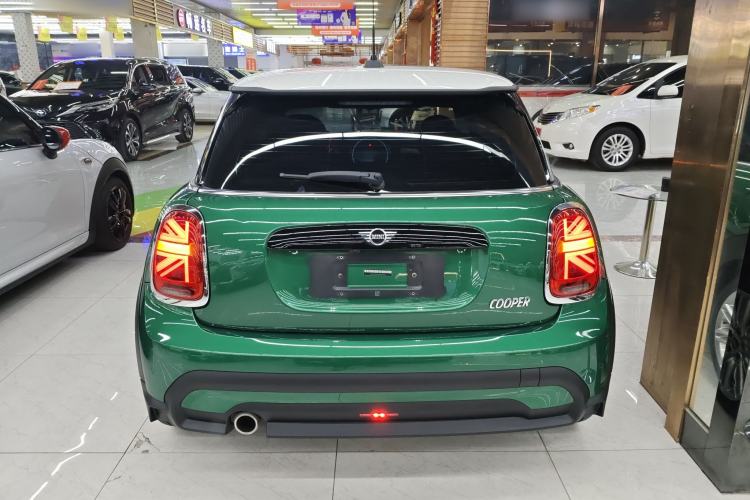 Used MINI MINI 2022 1.5T COOPER Classic Edition