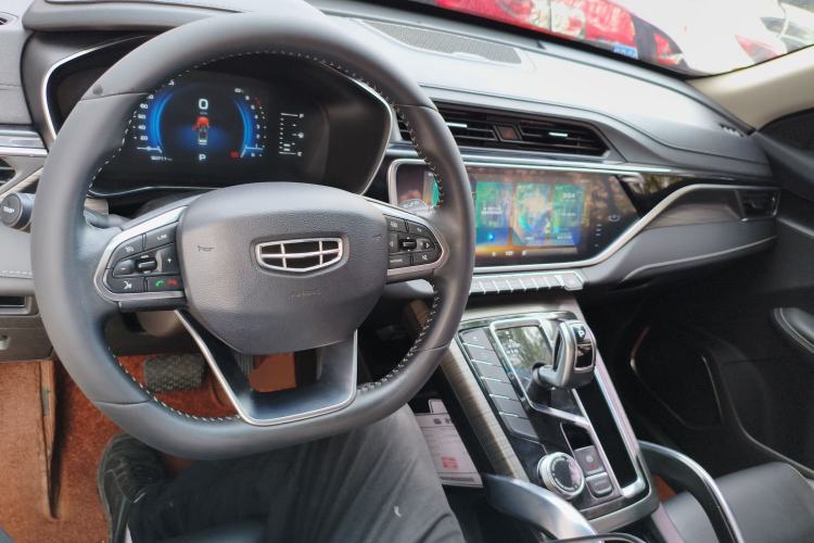 Used Geely Auto Emgrand X7 Sport 2020 1.8TD DCT Smart Connect PRO Center Console