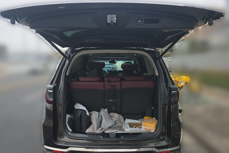 Used Honda Elysion 2022 2.0L eHEV Prestige Edition