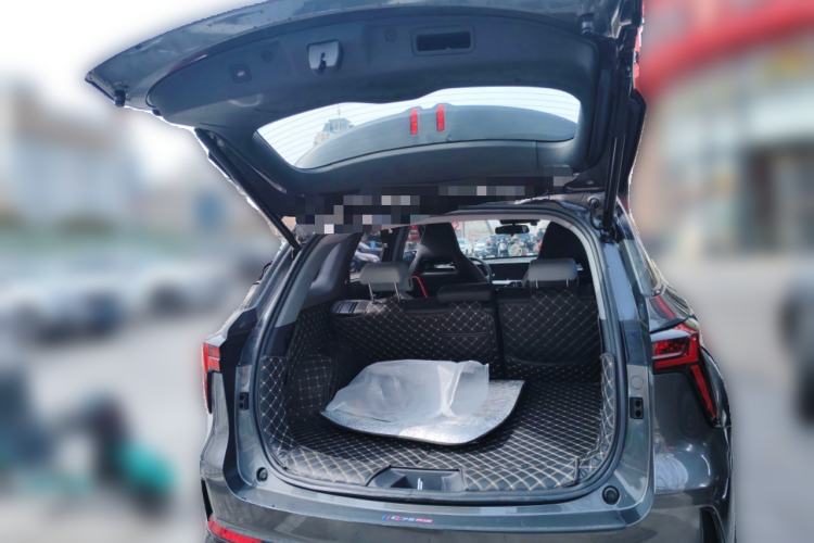 Used Changan CS75 PLUS 2024 3rd Generation Champion Edition 1.5T Intelligent Drive Dynamic Model
