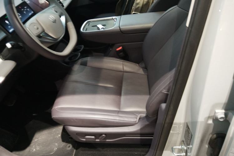 Used Leapmotor B10 2025 510 Joyful Edition
