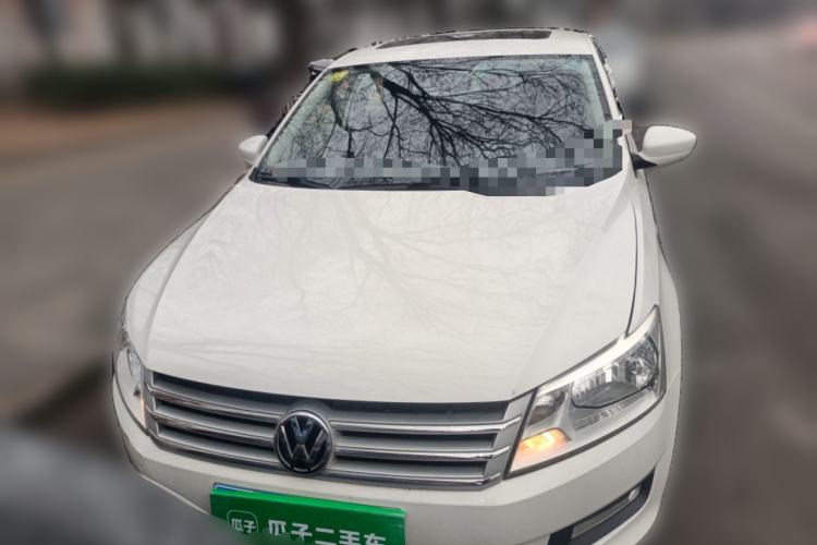 Used Volkswagen Santana 2013 1.6L Automatic Comfort Edition Front