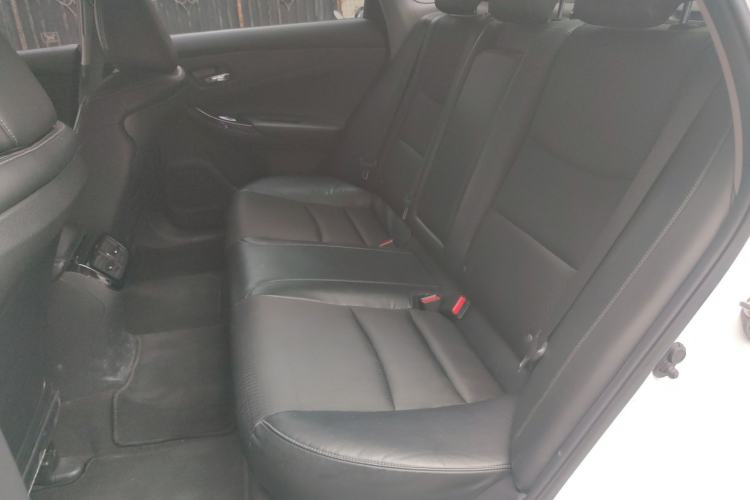 Used Honda Spirior 2015 2.0L Prestige Edition
