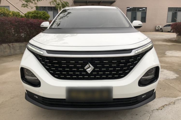 Used Baojun RM-5 2019 1.5L Manual Elite Edition with 24-hour Online Service 5 Seats Exterior 1