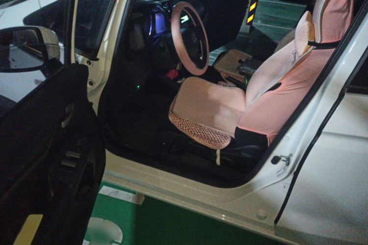 Used Honda Fit 2016 1.5L LXS CVT Comfort Sunroof Version Interior 3