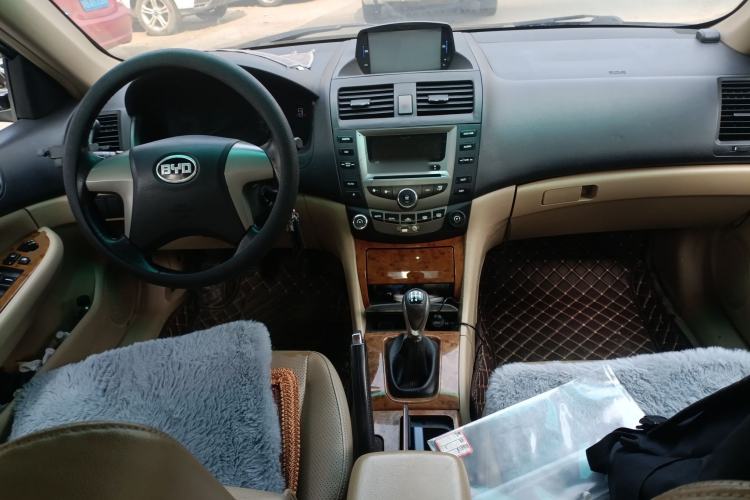 Used BYD F6 2009 New Wealth Edition 2.0L Manual Comfort Model
