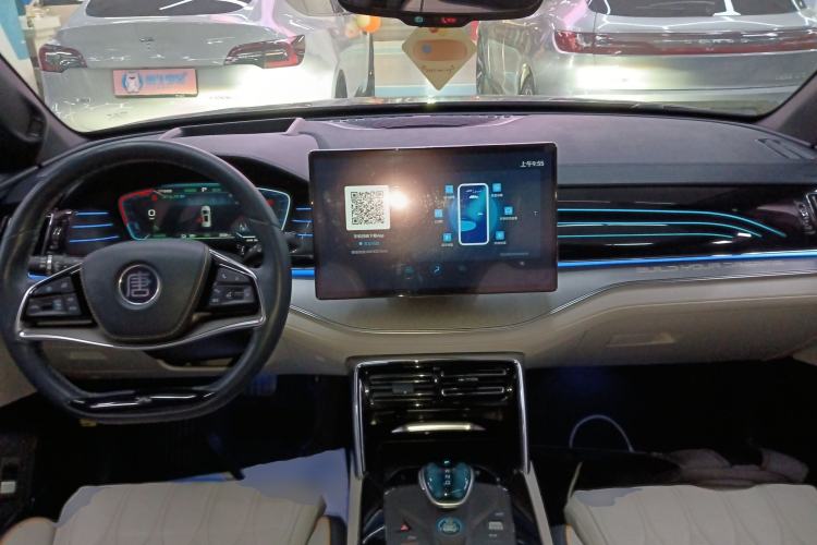 Used BYD Tang New Energy 2022 EV 635 km All-Wheel-Drive Flagship Model
