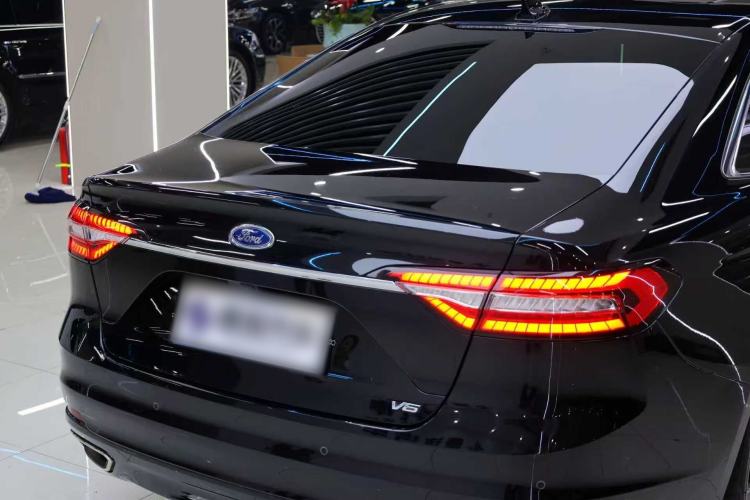 Used Ford Taurus 2019 EcoBoost 245 Premium Edition