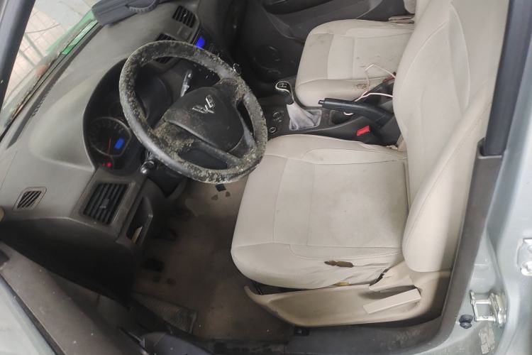 Used Wuling Hongguang 2015 1.5L S Base Model China IV Left Front Seat