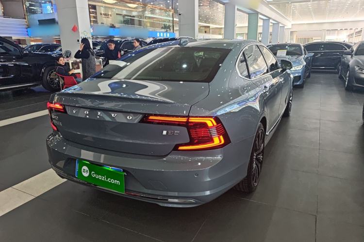 Used Volvo S90 2022 B5 Zhiyuan Luxury Edition