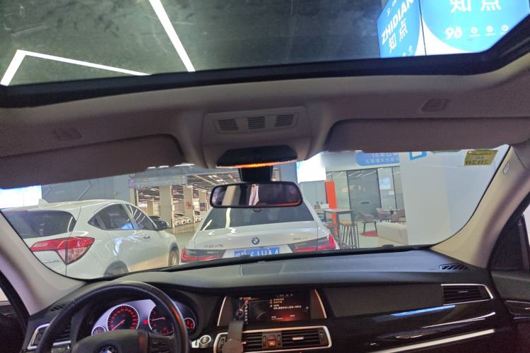 Used BMW 5 Series GT 2014 528i Luxury Edition Headliner