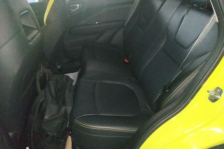 Used Wuling Alvez 2022 1.5T CVT Trendy & Cool Edition
