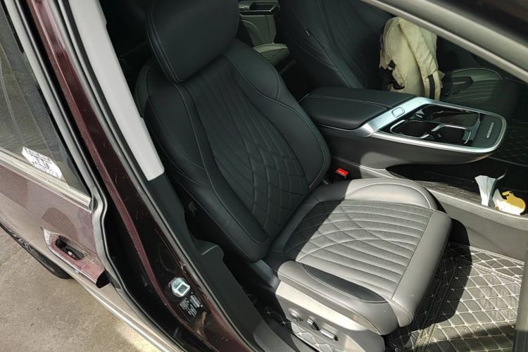 Used SAIC MAXUS G90 2024 2.0T Xinghan Seven-Seater Version