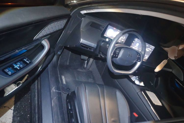 Used XPeng P7 2022 670N+ Driver Seat