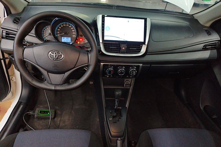 Used Toyota YARiS L Zhi Xuan 2019 1.5E CVT Dynamic Edition China VI compliant Center Console