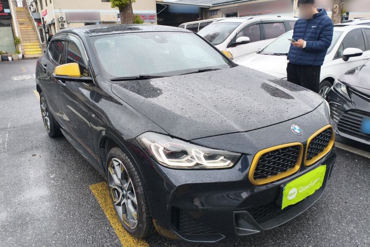 Used BMW X2 2023 xDrive 25i Shining Edition
