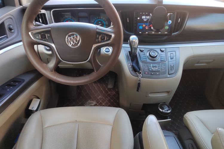 Used Buick GL8 2011 3.0L GT Luxury Business Haoya Edition Steering Wheel