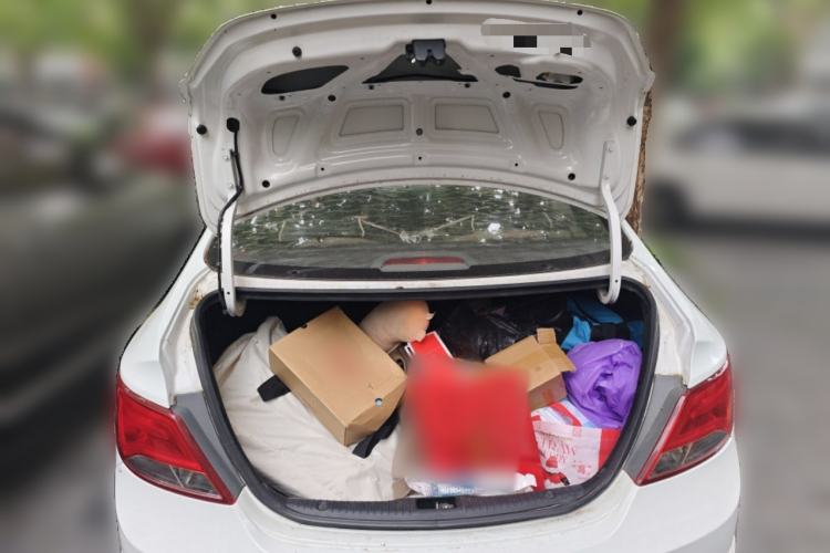 Used Hyundai Verna (older generation) 2014 1.4L Automatic Smart GLS Trunk