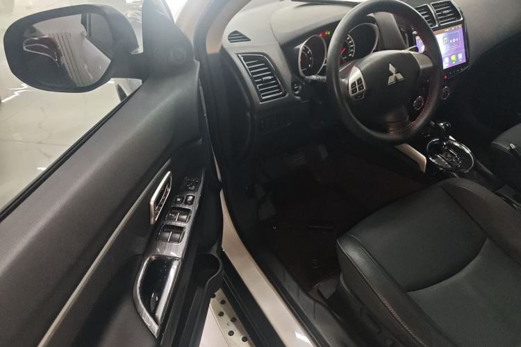 Used Mitsubishi ASX 2018 2.0L CVT Two-Wheel Drive Deluxe Edition
