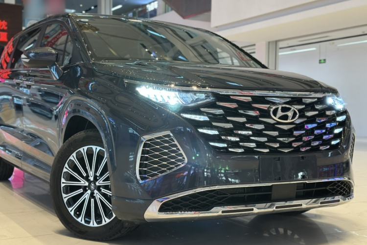 Used Hyundai Custo 2024 270TGDi LUX Prestige Edition
