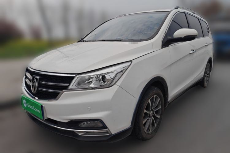 Used Baojun 730 2017 1.5T Manual Style 7 Seats China V