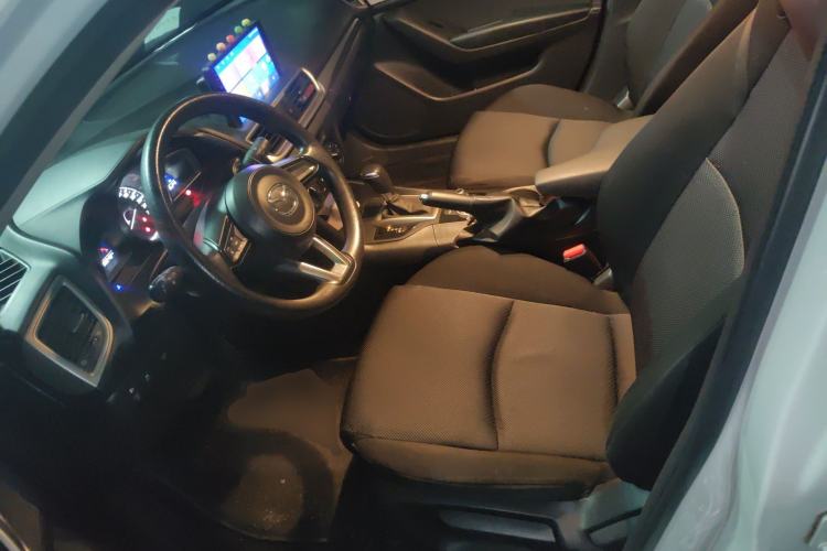 Used Mazda 3 Axela 2019 Cloud-Control Edition Hatchback 1.5L Automatic Comfort Model China VI Standard