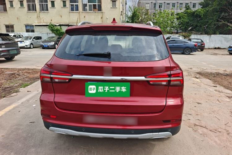 Used Roewe RX5 2016 20T Two-Wheel Drive Automatic Internet Smart Edition Rear