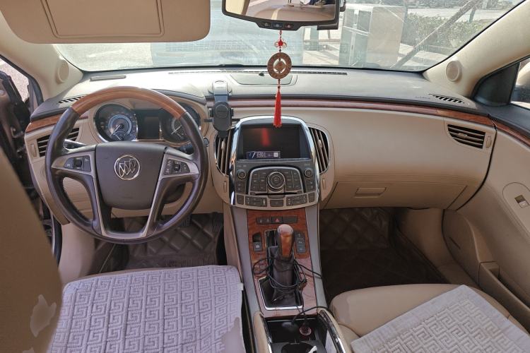 Used Buick LaCrosse 2012 2.4L SIDI Luxury Edition