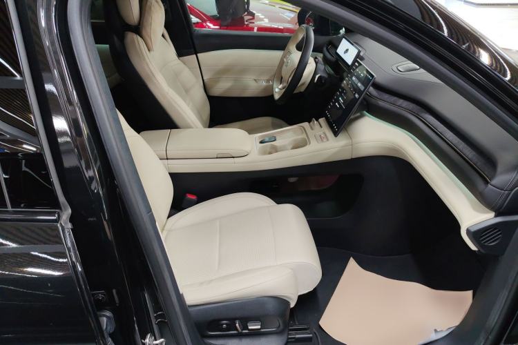 Used Nio ES6 2023 75 kWh
