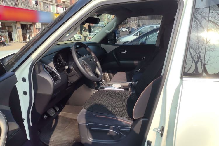 Used Nissan Patrol 2017 4.0L SE U.S.-Spec Version
