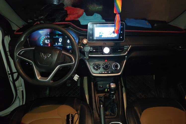 Used Wuling Hongguang S3 2018 1.5L Manual Comfort Model China V Standard