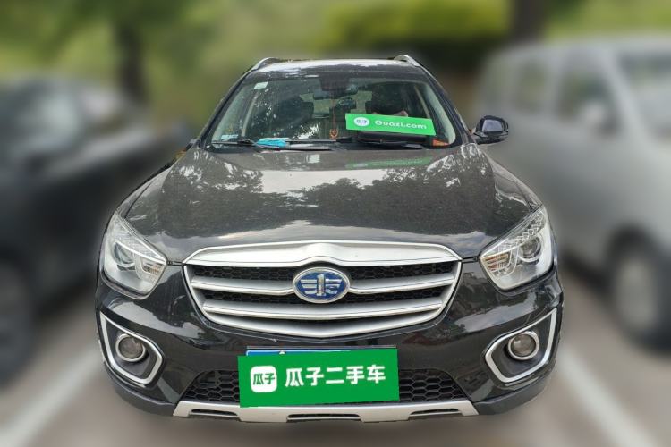 Used Bestune X80 2013 2.0L automatic comfort version
