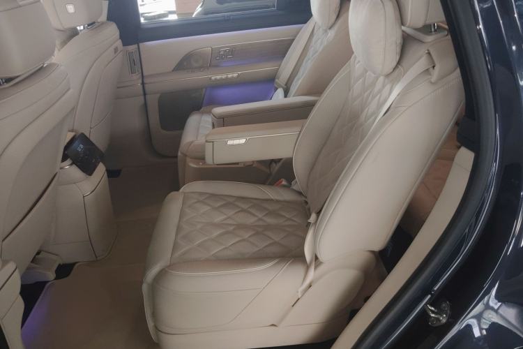 Used Nio ES8 2026 Model 6-seat Executive Signature Edition Left Rear Seat