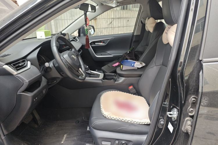 Used Toyota Wildlander 2023 2.0L CVT Two-Wheel Drive Urban Edition
