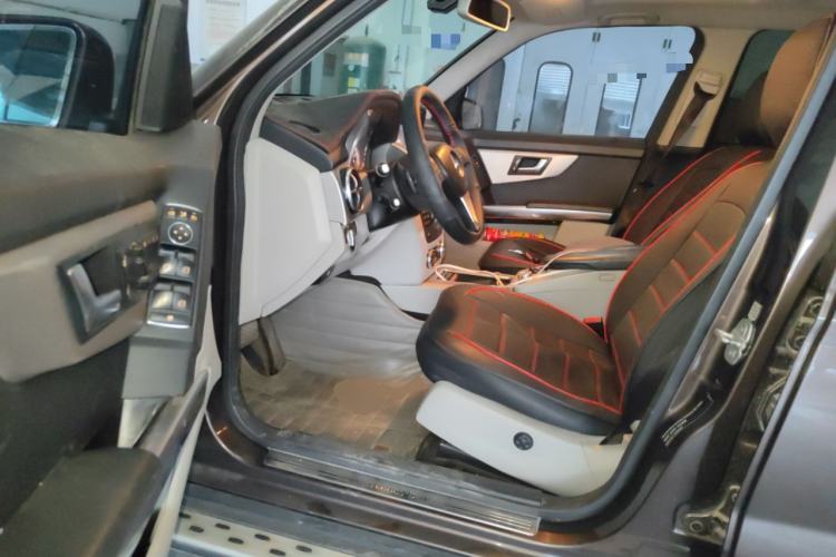 Used Mercedes-Benz GLK-Class 2013 GLK 300 4MATIC Dynamic Sunroof Model