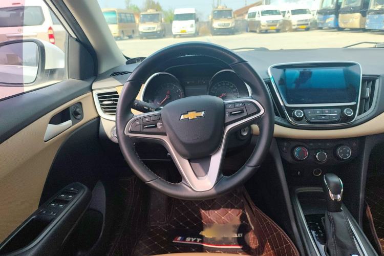 Used Chevrolet Monza 2021 320 Automatic Enjoyment Sunroof Edition Steering Wheel
