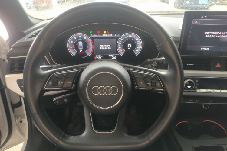 Used Audi A4L 2022 40 TFSI Fashion Dynamic Model Steering Wheel