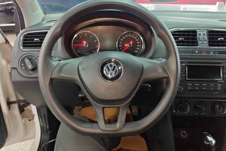 Used Volkswagen Polo 2014 1.6L Automatic Comfort Edition