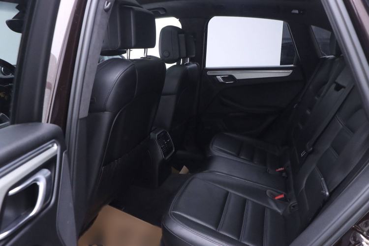 Used Porsche Macan 2014 Macan Turbo 3.6T