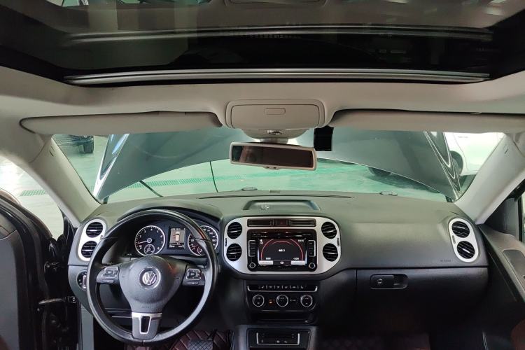 Used Volkswagen Tiguan 2013 2.0 TSI Automatic All-Wheel-Drive Flagship Edition
